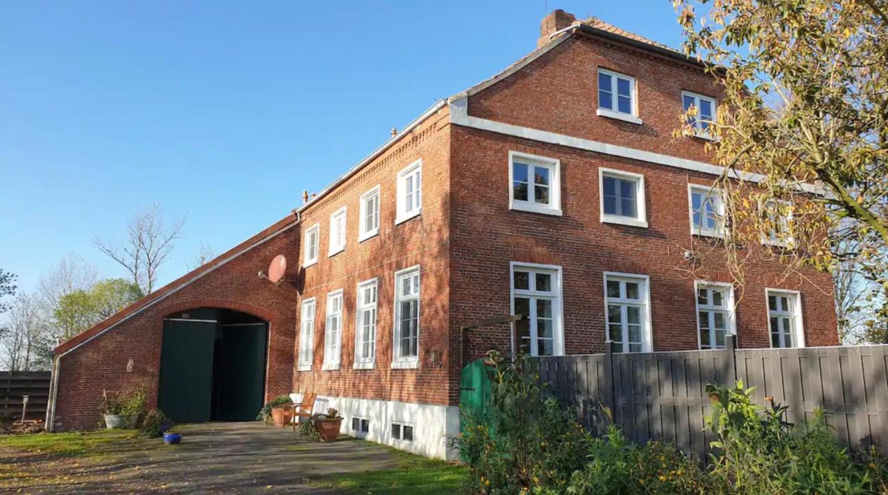Grashaus Upleward Apartment Krummhoern Exterior photo
